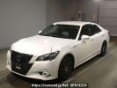 Toyota Crown Hybrid AWS211