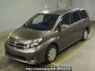 Toyota Isis ZGM15W