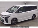 Toyota Voxy ZRR85W