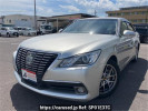 Toyota Crown Hybrid AWS210