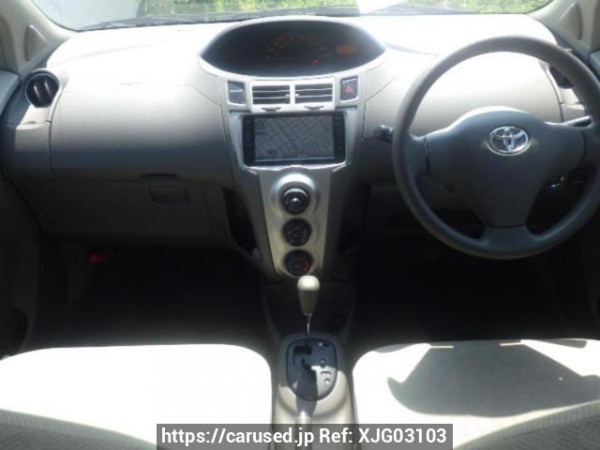 Used 2008 AT toyota vitz SCP90 Image[15]