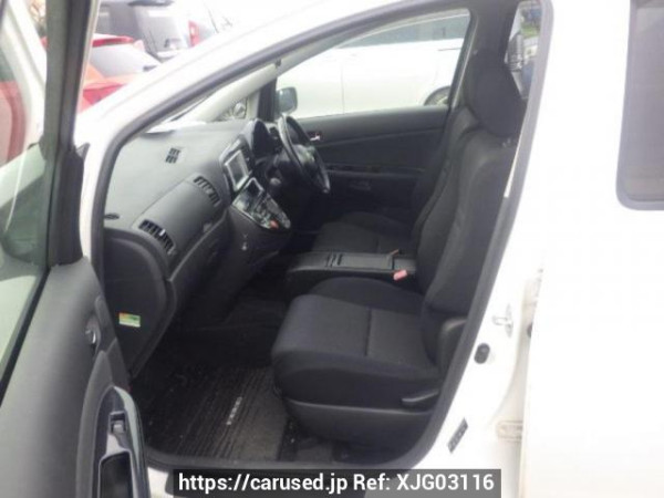 Used 2003 AT toyota wish ZNE14G Image[12]
