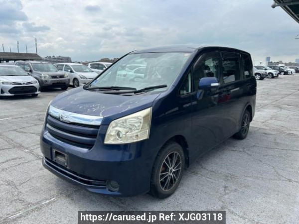 Used 2008 AT toyota noah ZRR70G Image[2]