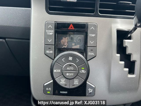 Used 2008 AT toyota noah ZRR70G Image[25]