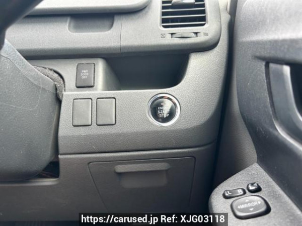 Used 2008 AT toyota noah ZRR70G Image[29]