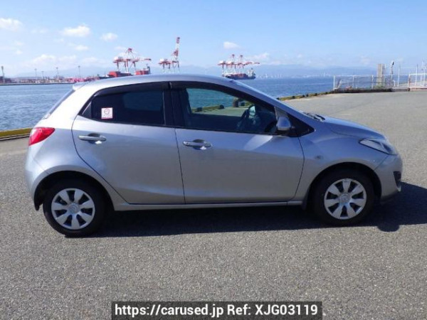 Used 2011 AT mazda demio DE3FS Image[7]