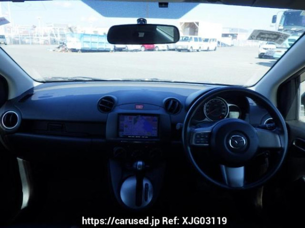 Used 2011 AT mazda demio DE3FS Image[17]