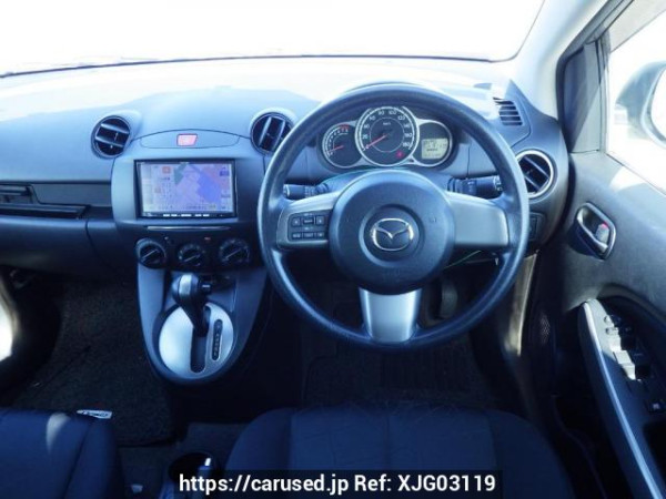 Used 2011 AT mazda demio DE3FS Image[19]