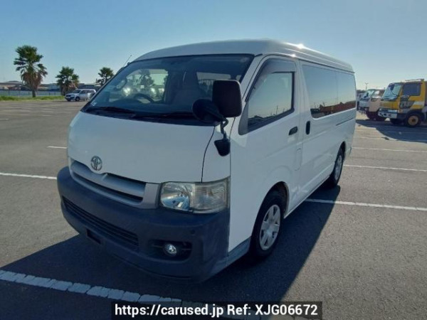 Used 2006 AT toyota hiace-wagon TRH214W Image[2]