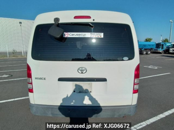 Used 2006 AT toyota hiace-wagon TRH214W Image[5]