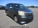 Toyota Noah ZRR70G