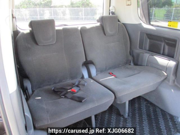 Used 2007 AT toyota noah ZRR70G Image[17]