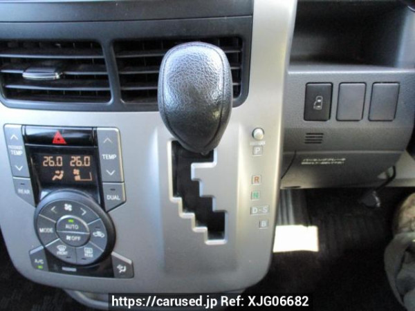 Used 2007 AT toyota noah ZRR70G Image[27]