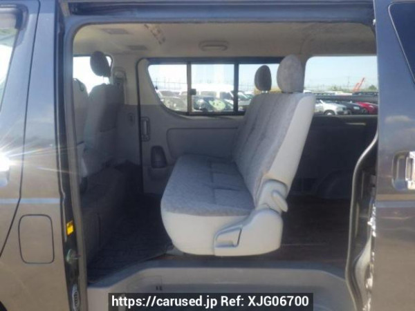 Used 2004 AT toyota regiusace-van KDH205V Image[14]