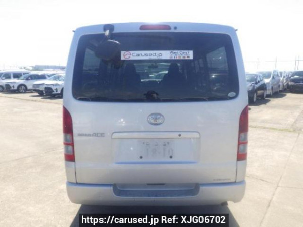 Used 2006 AT toyota regiusace-van KDH200V Image[5]