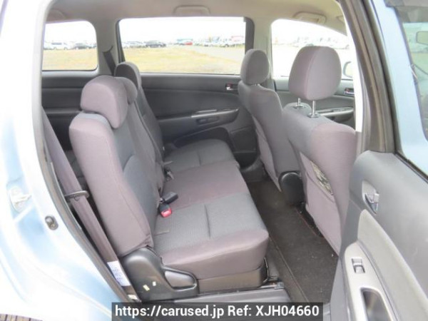 Used 2003 AT toyota wish ZNE10G Image[16]