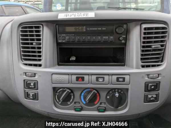 Used 2003 AT nissan caravan-bus DWMGE25 Image[22]
