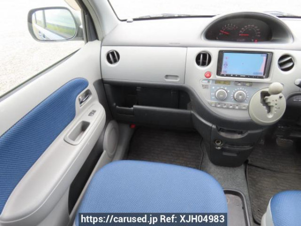 Used 2004 AT toyota sienta NCP81G Image[22]
