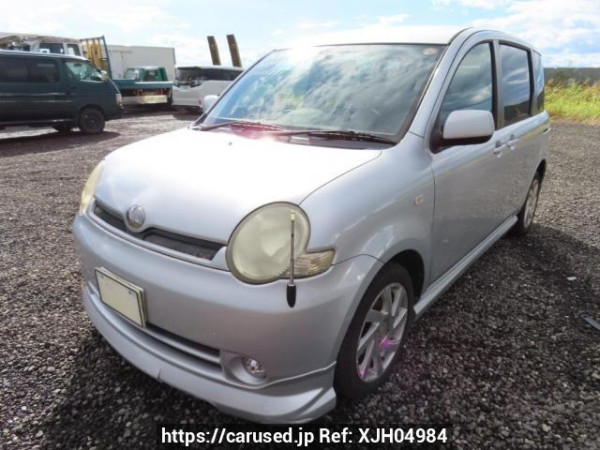 Used 2004 AT toyota sienta NCP81G Image[2]