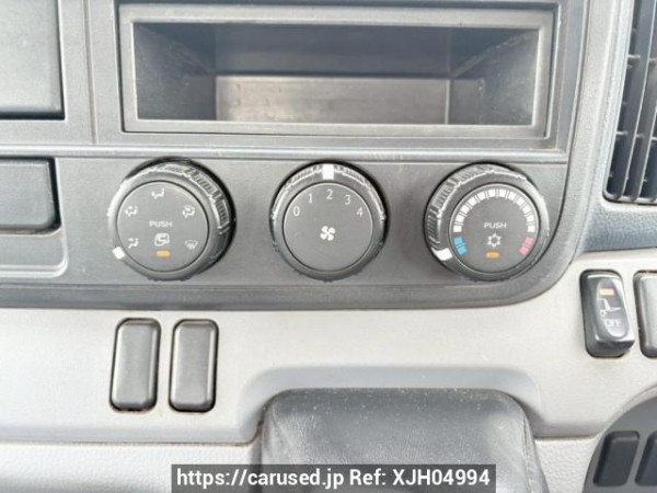 Used 2013 MT mitsubishi canter FBA50 Image[22]