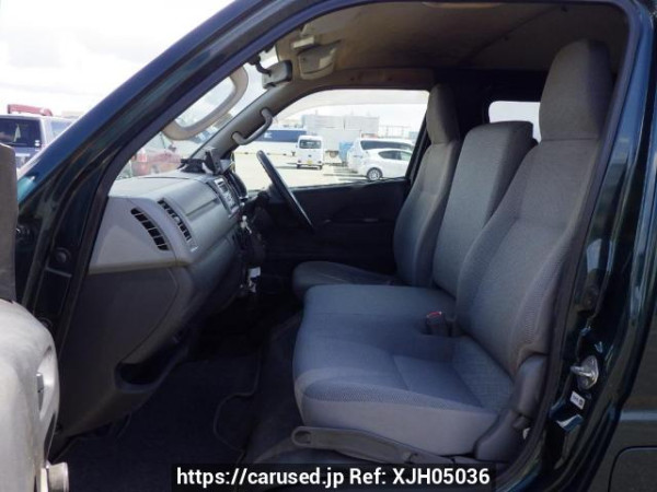 Used 2005 AT toyota hiace-van KDH200V Image[15]