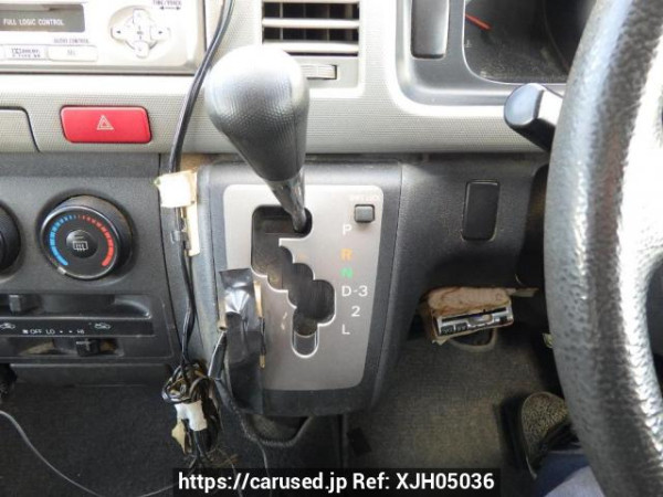 Used 2005 AT toyota hiace-van KDH200V Image[24]