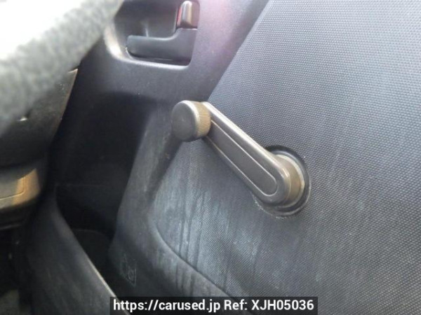 Used 2005 AT toyota hiace-van KDH200V Image[26]