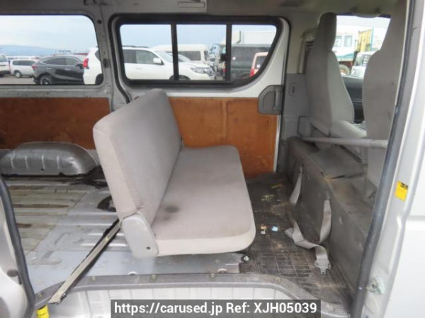 Used 2005 AT toyota hiace-van KDH200V Image[18]
