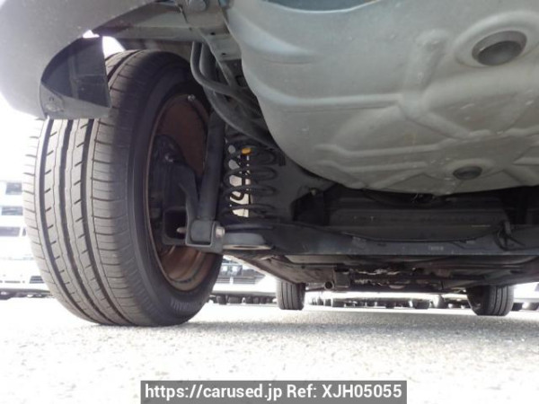 Used 2004 AT mazda verisa DC5W Image[28]