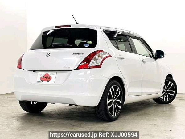 Used 2015 AT suzuki swift DBA-ZC72S Image[2]