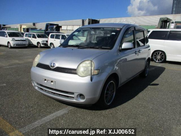 Used 2004 AT toyota sienta NCP81G Image[2]