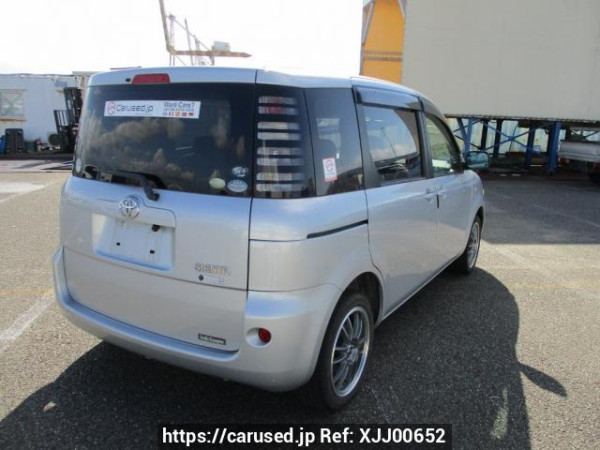 Used 2004 AT toyota sienta NCP81G Image[6]