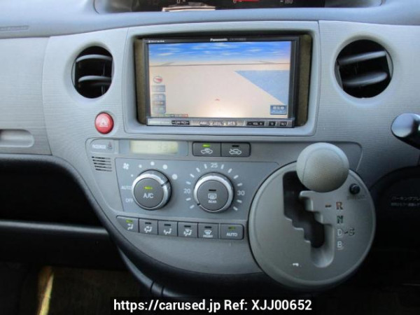 Used 2004 AT toyota sienta NCP81G Image[21]