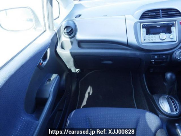 Used 2010 AT honda fit GE6 Image[17]