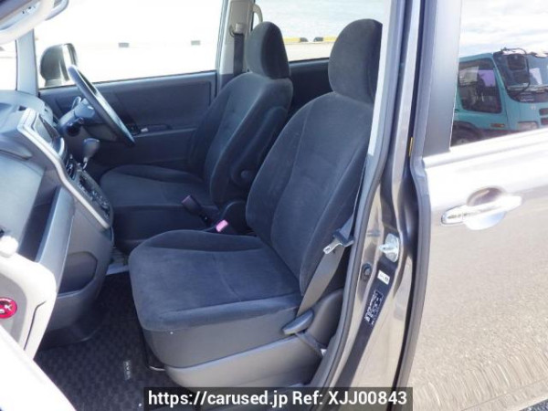 Used 2009 AT toyota noah ZRR70G Image[13]