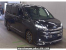 Toyota Noah ZWR90W