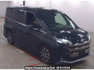 Toyota Noah ZWR90W