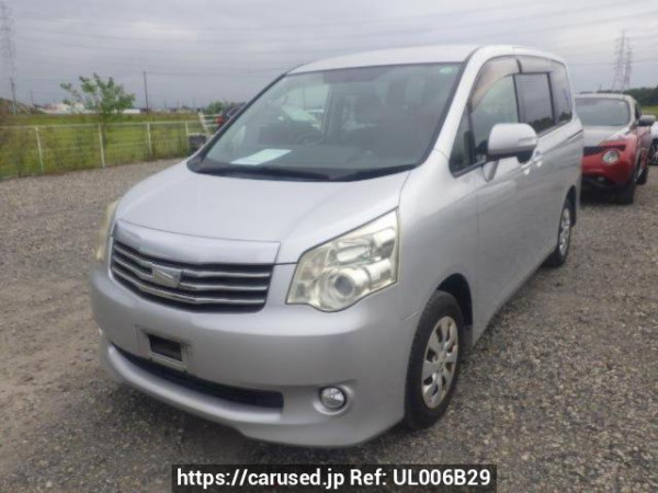 Used 2012 AT toyota noah ZRR70G Image[2]