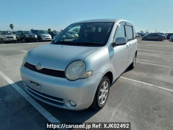 Used 2004 AT toyota sienta NCP81G Image[2]