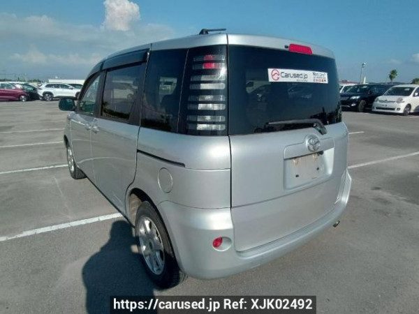 Used 2004 AT toyota sienta NCP81G Image[4]