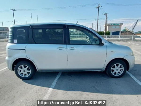 Used 2004 AT toyota sienta NCP81G Image[7]