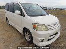 Toyota Noah AZR60G