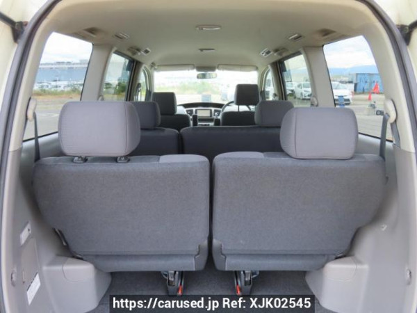 Used 2003 AT toyota noah AZR60G Image[9]