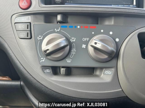 Used 2005 AT toyota sienta NCP85G Image[24]