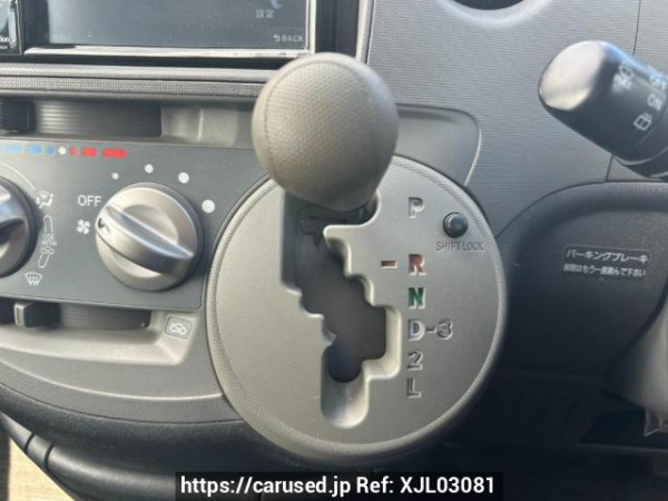 Used 2005 AT toyota sienta NCP85G Image[25]