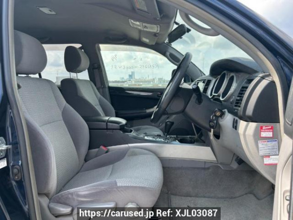 Used 2003 AT toyota hilux-surf RZN215W Image[13]