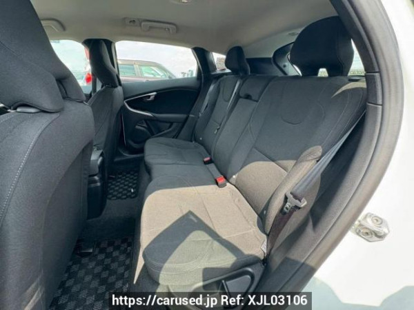 Used 2013 AT volvo v40 MB4164T Image[14]