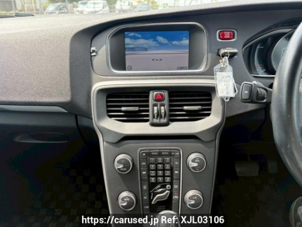 Used 2013 AT volvo v40 MB4164T Image[23]