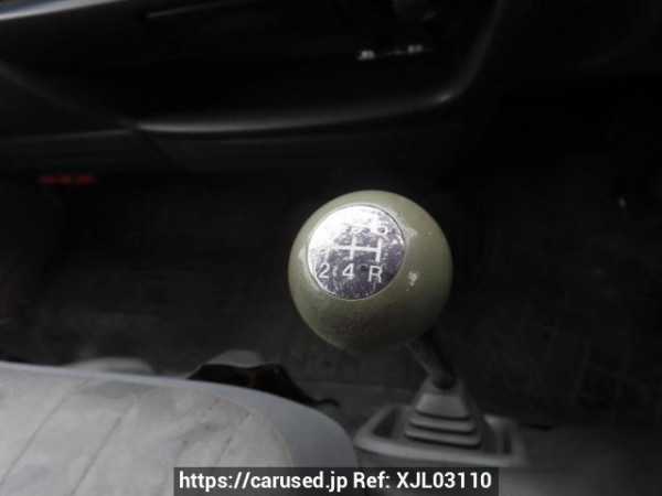 Used 2001 MT mazda bongo-van SK82V Image[25]