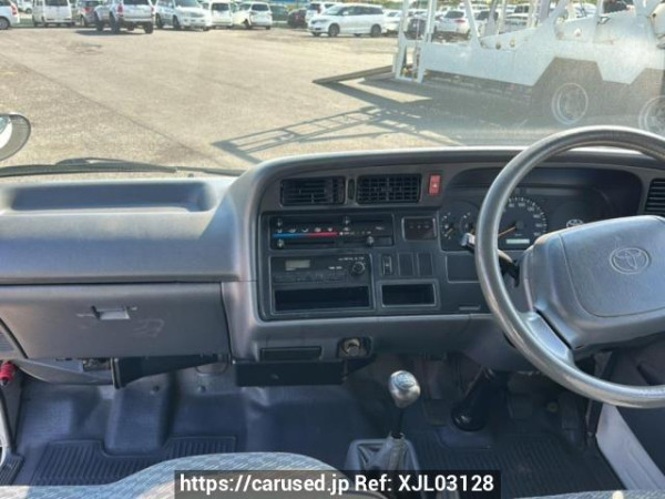 Used 2003 MT toyota hiace-van LH168V Image[16]
